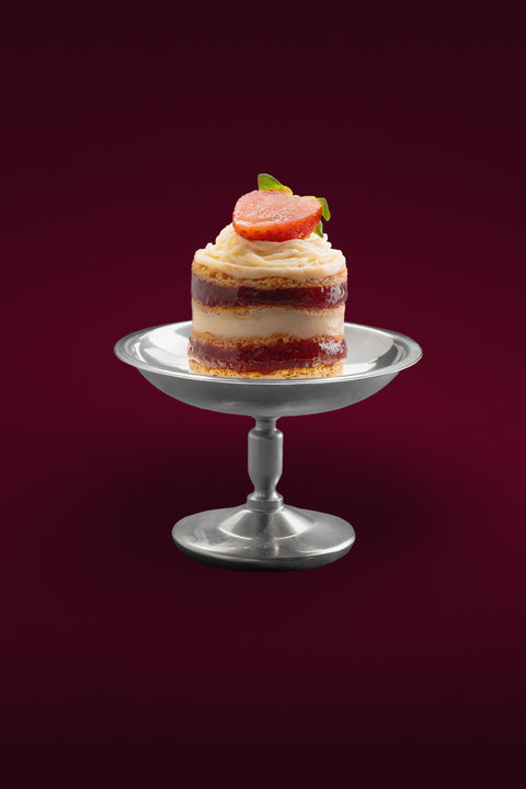 Vanilla Strawberry Cake Mini